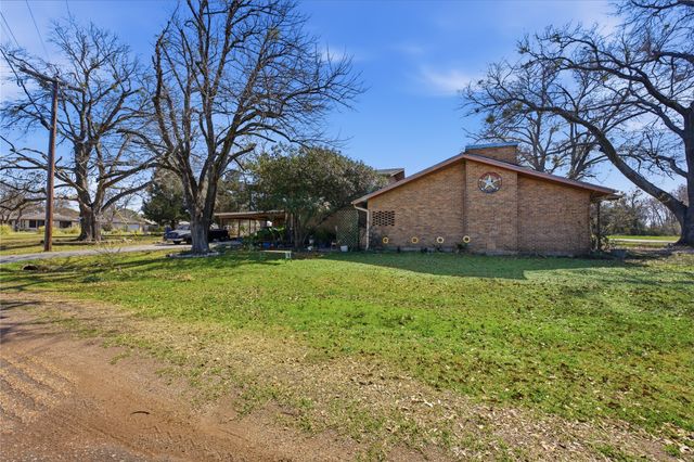442 Rosemary Drive, Trinidad, TX 75163