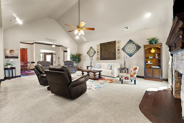 15821 SW 26th Street, El Reno, OK 73036