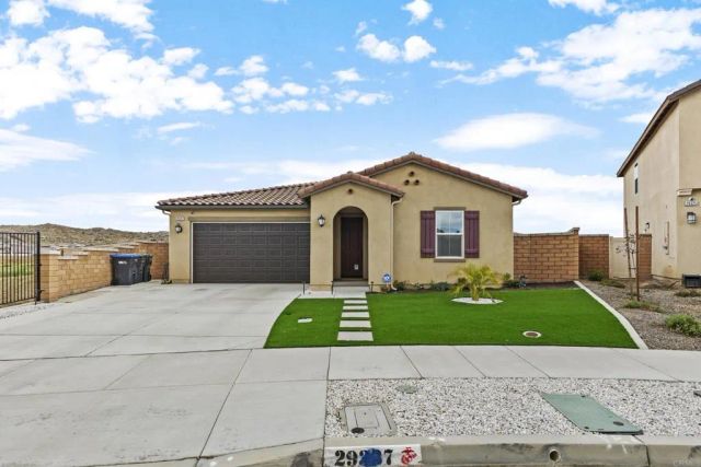 29337 Hondo Lane, Winchester, CA 92596