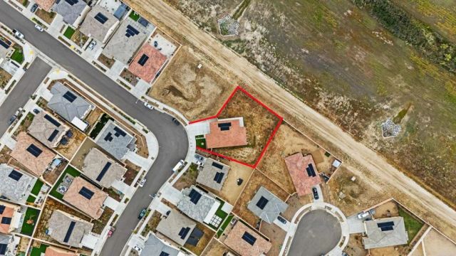 29337 Hondo Lane, Winchester, CA 92596