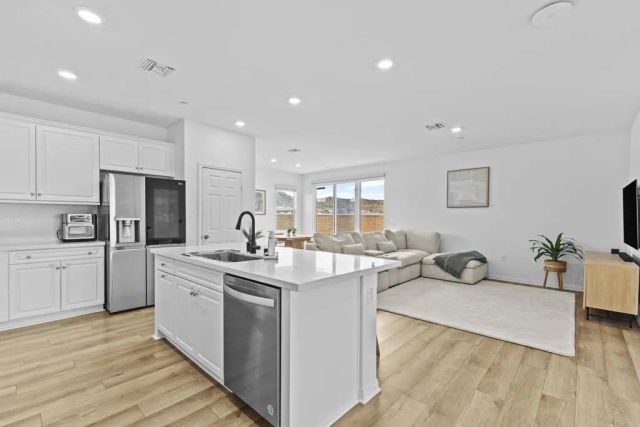 29337 Hondo Lane, Winchester, CA 92596