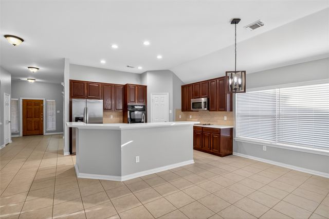 4125 Ainsly Lane, Fort Worth, TX 76244