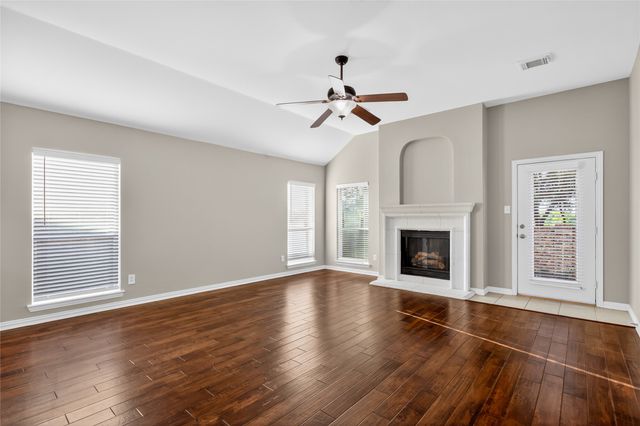 4125 Ainsly Lane, Fort Worth, TX 76244