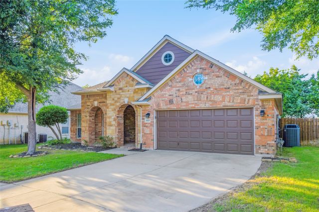 4125 Ainsly Lane, Fort Worth, TX 76244