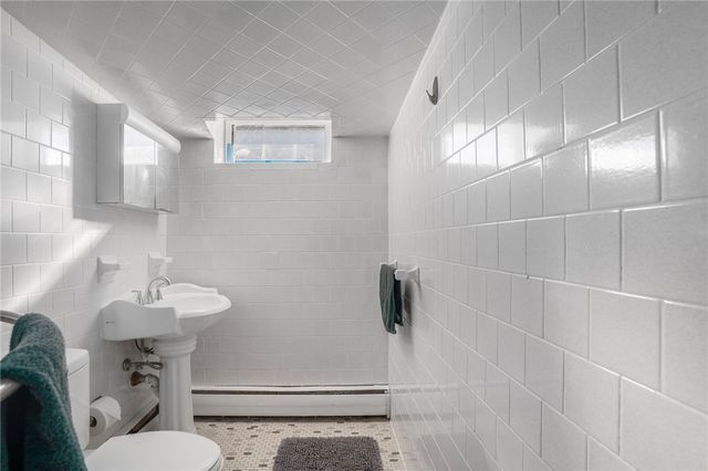 2 Ward Avenue, North Providence, RI 02904