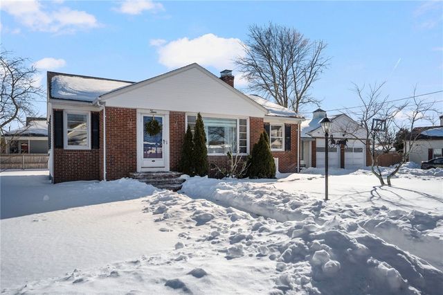 2 Ward Avenue, North Providence, RI 02904