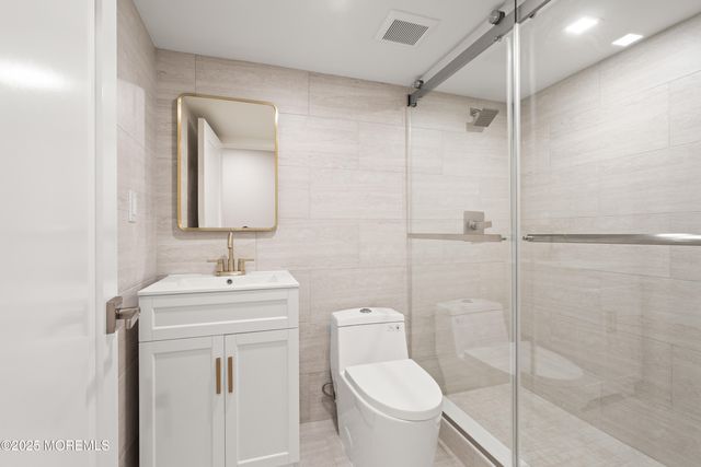 441 Slocum Place, Oakhurst, NJ 07755