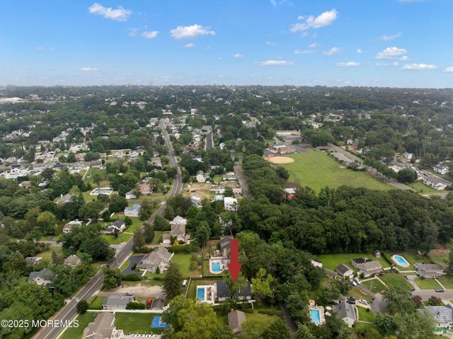 441 Slocum Place, Oakhurst, NJ 07755