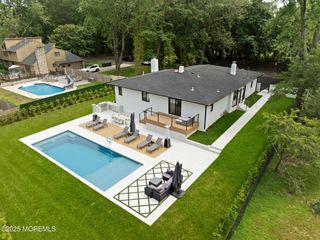 441 Slocum Place, Oakhurst, NJ 07755