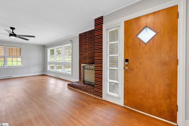 205 Whitten Street, Easley, SC 29640