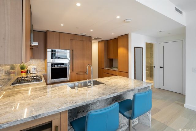 1100 Ala Moana Boulevard 1303, Honolulu, HI 96814