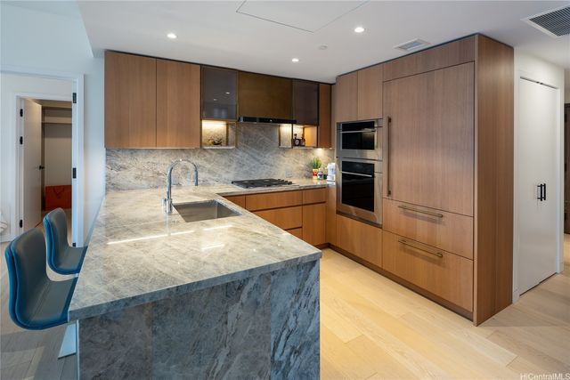 1100 Ala Moana Boulevard 1303, Honolulu, HI 96814