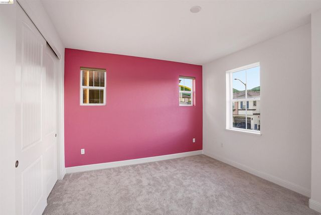 2525 Modena Dr, Pittsburg, CA 94565