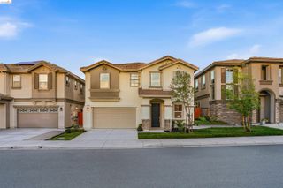 2525 Modena Dr, Pittsburg, CA 94565