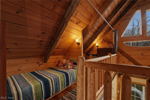 5825 Lake Road 9, Ashtabula, OH 44004