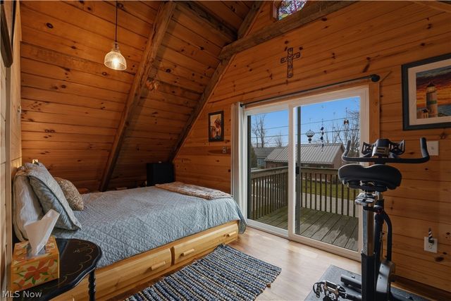 5825 Lake Road 9, Ashtabula, OH 44004