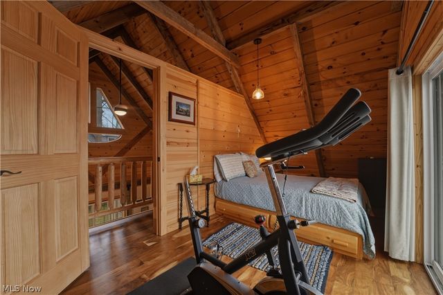 5825 Lake Road 9, Ashtabula, OH 44004