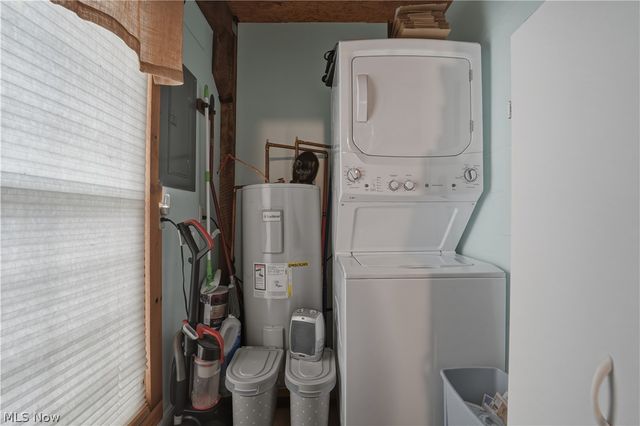 5825 Lake Road 9, Ashtabula, OH 44004