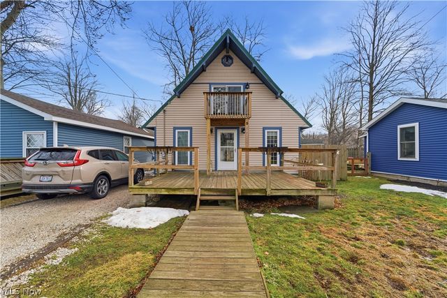 5825 Lake Road 9, Ashtabula, OH 44004