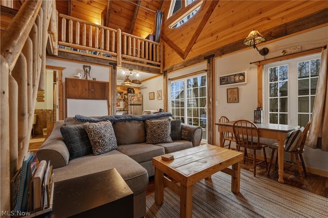 5825 Lake Road 9, Ashtabula, OH 44004