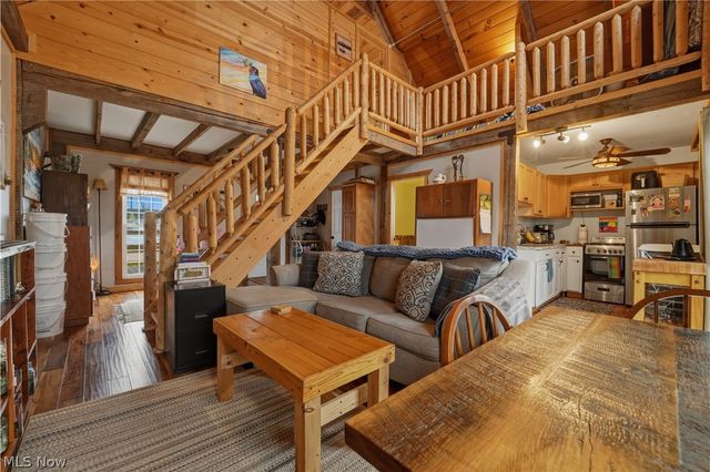 5825 Lake Road 9, Ashtabula, OH 44004