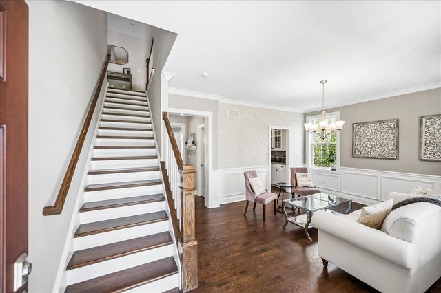 705 Ridge Road, Highland Park, IL 60035