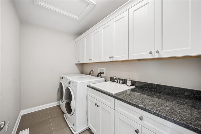 705 Ridge Road, Highland Park, IL 60035