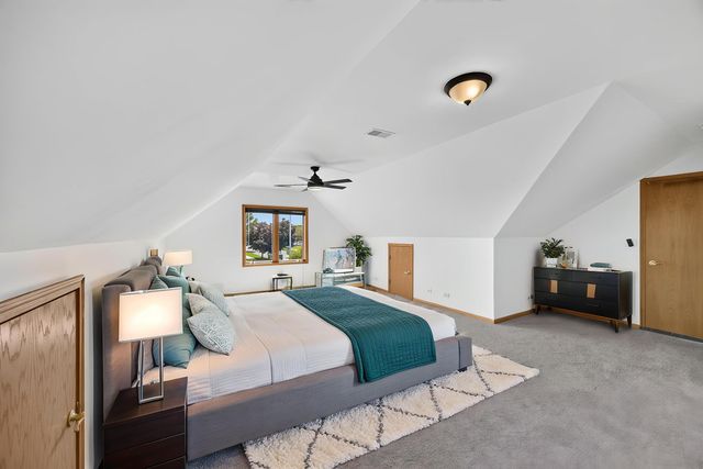 3170 Maryann Lane, Dyer, IN 46311