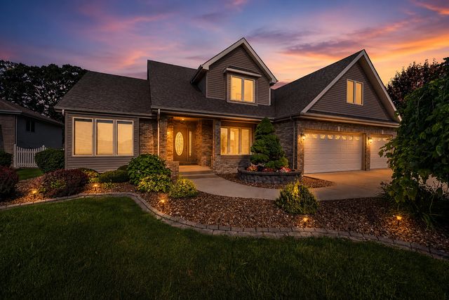 3170 Maryann Lane, Dyer, IN 46311