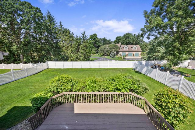 3170 Maryann Lane, Dyer, IN 46311