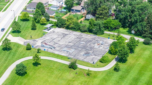 3170 Maryann Lane, Dyer, IN 46311