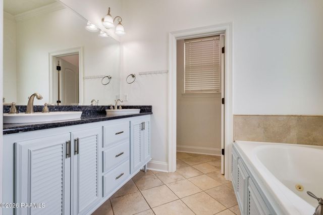 107 Baltimore Lane, Lafayette, LA 70506