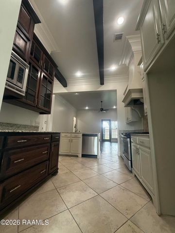 107 Baltimore Lane, Lafayette, LA 70506