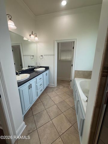 107 Baltimore Lane, Lafayette, LA 70506