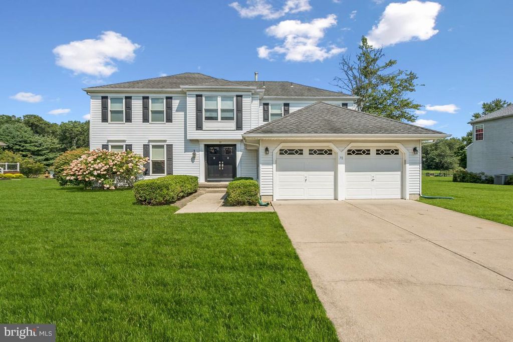 70 EASTON WAY, Hainesport, NJ 08036
