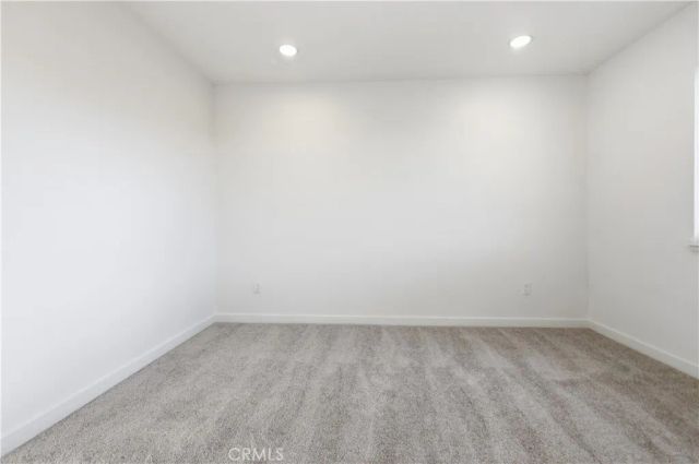 6405 N Ventura Avenue, San Bernardino, CA 92407
