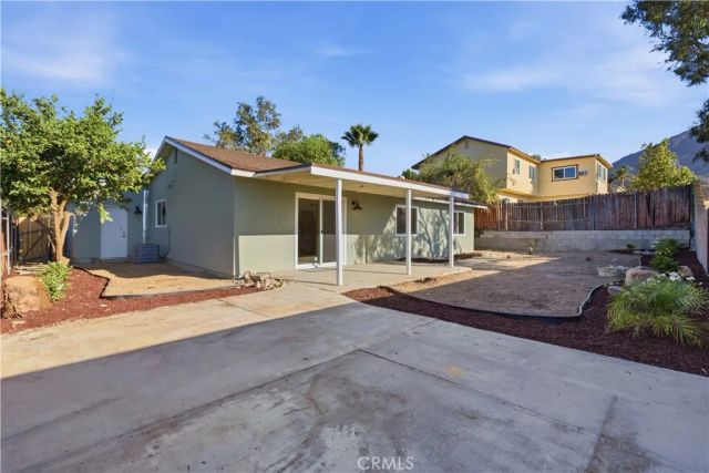 6405 N Ventura Avenue, San Bernardino, CA 92407