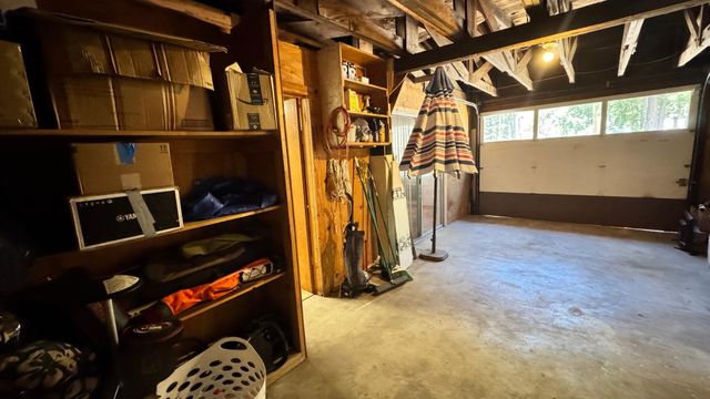 26705 Hotchkiss Drive, Klamath Falls, OR 97601