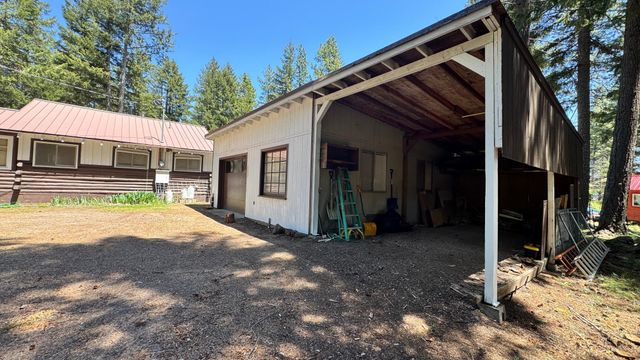 26705 Hotchkiss Drive, Klamath Falls, OR 97601