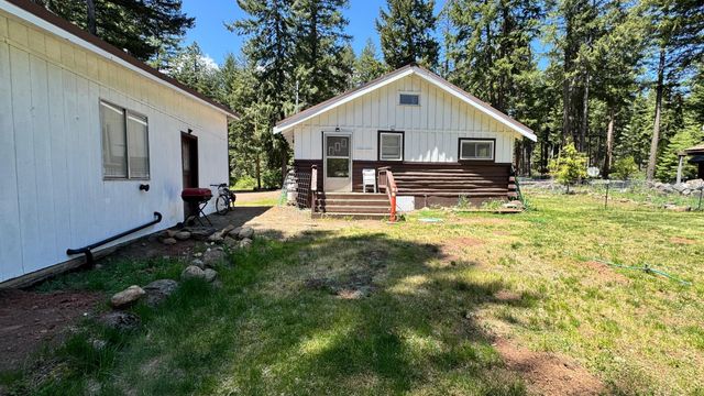 26705 Hotchkiss Drive, Klamath Falls, OR 97601