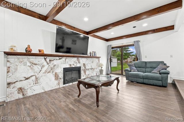 36844 Kyro Court, Sterling Heights, MI 48310