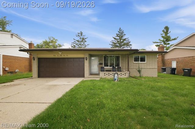 36844 Kyro Court, Sterling Heights, MI 48310