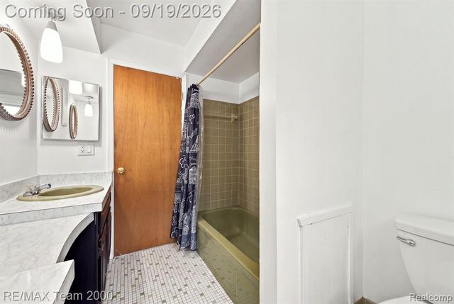 36844 Kyro Court, Sterling Heights, MI 48310
