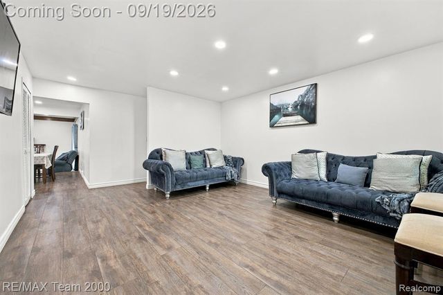 36844 Kyro Court, Sterling Heights, MI 48310