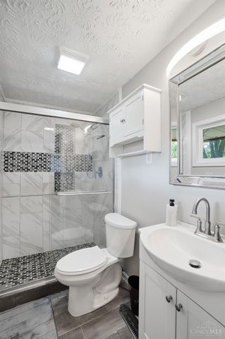 9226 Stephanie Street, Centerville, OH 45458