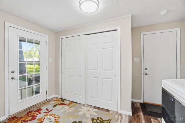 9226 Stephanie Street, Centerville, OH 45458