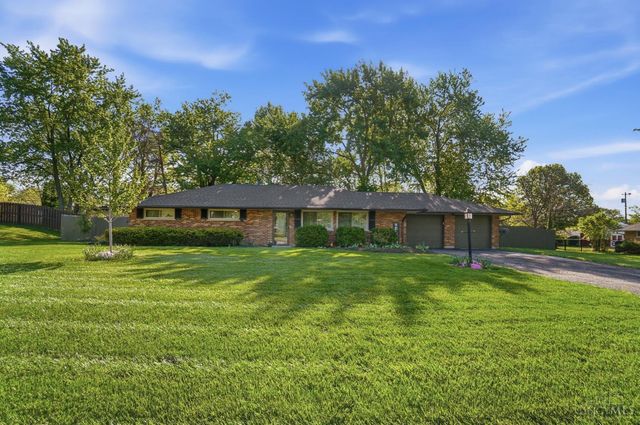 9226 Stephanie Street, Centerville, OH 45458
