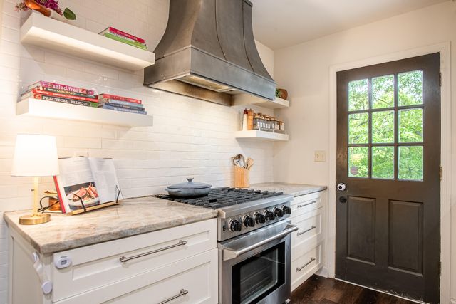 1107 River Hills Drive, Chattanooga, TN 37415