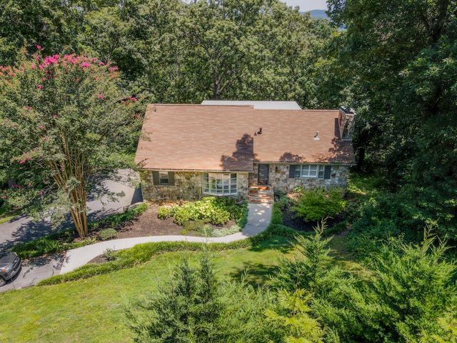 1107 River Hills Drive, Chattanooga, TN 37415