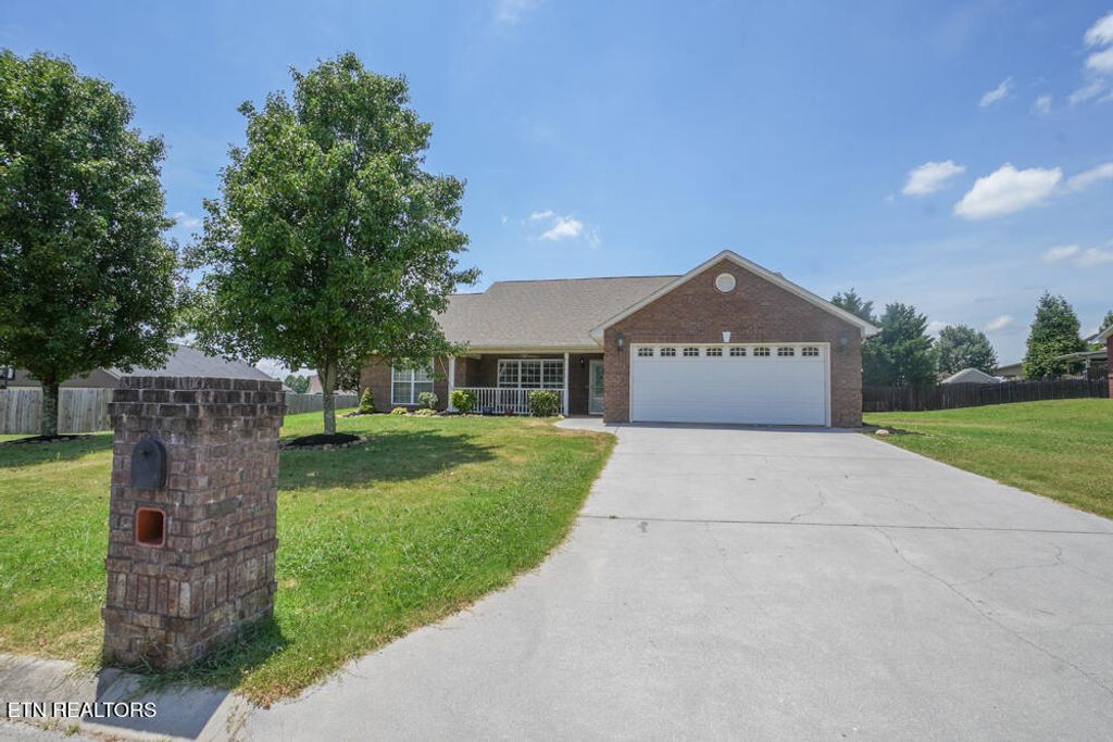 1117 Worthington Blvd, Maryville, TN 37801